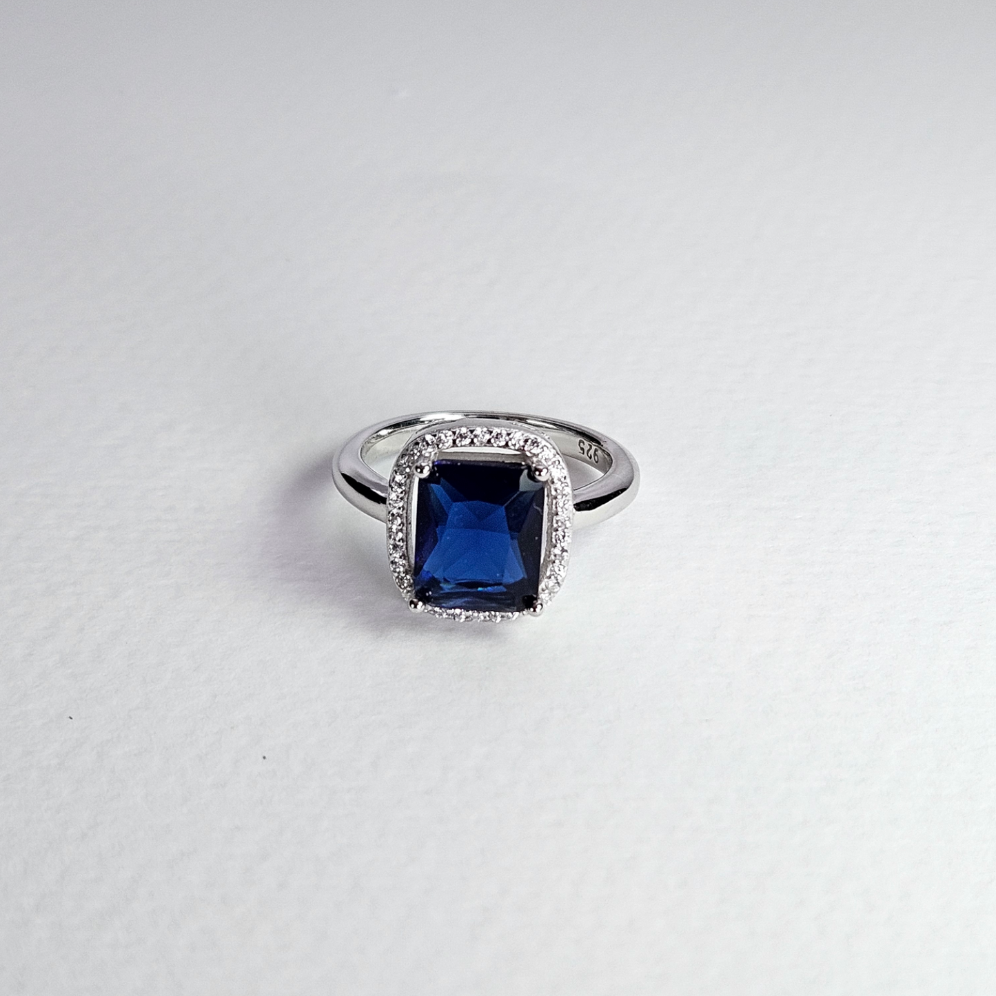 Blue Sapphire rectangular Ring - Silver 925
