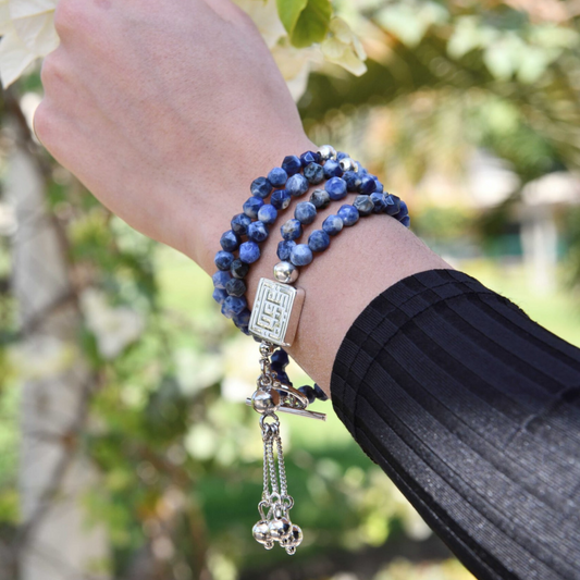 Sodalite rosary necklace/bracelet with Platinum Plated Silver 925 Pendant