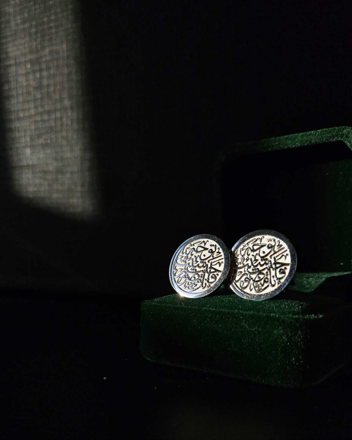 925 silver cufflinks with platinum plating, engraved with the Arabic phrase: Go wherever you want, for you are victorious. A timeless and inspiring gift for men.