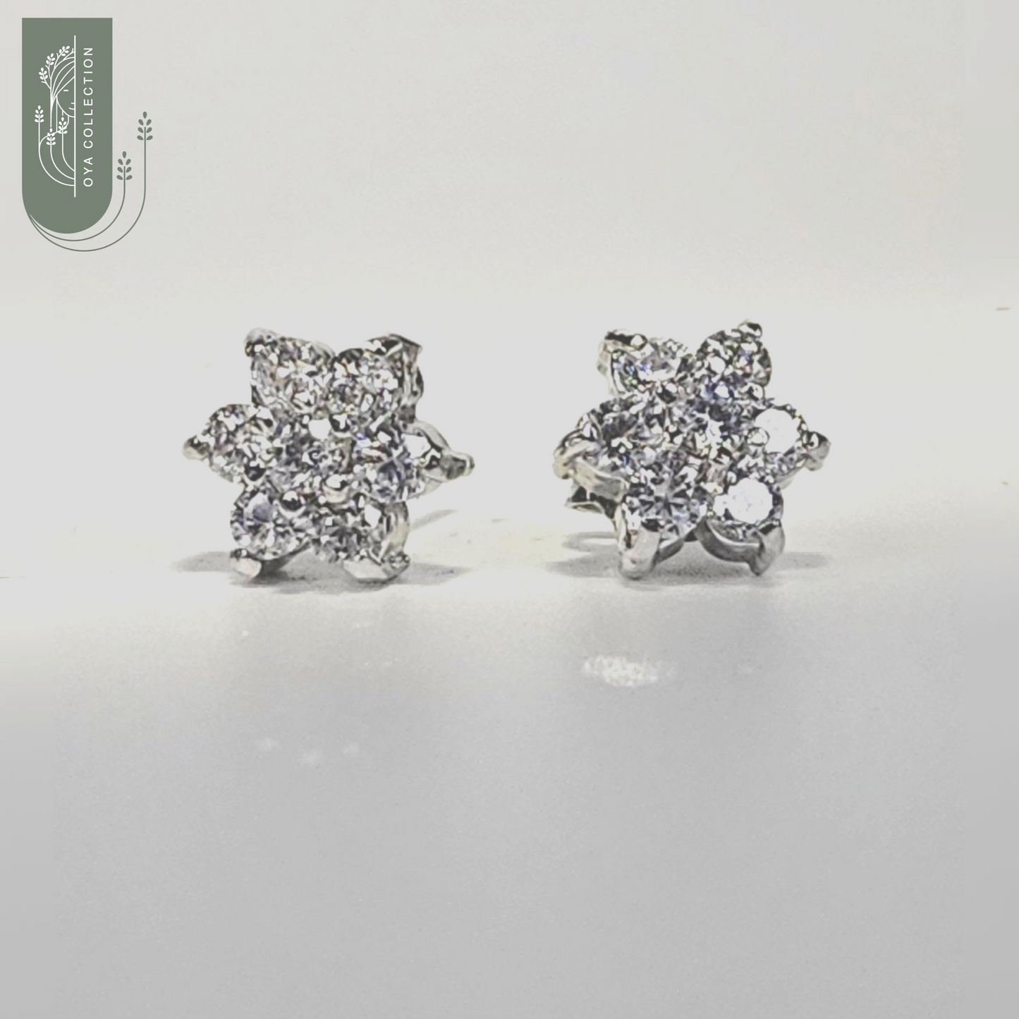 Small Flower Shaped Zirconia Earrings